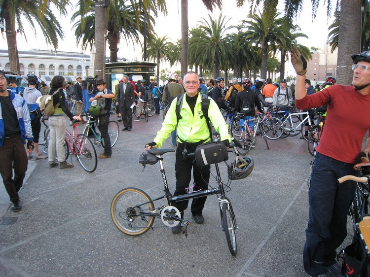 GO TO: Mike Breiding on his Bike Friday at the Critical Mass Ride in San Francisco - Friday, September 28th 2007