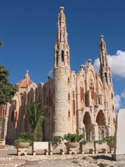 Vista del Santuario de Santa María Magdalena de Novelda, Spain