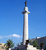 Robert E. Lee Statue at Lee Circle picture