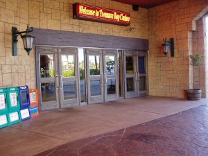 Main Entrance of Treasure Bay Casino, with valet parking!
