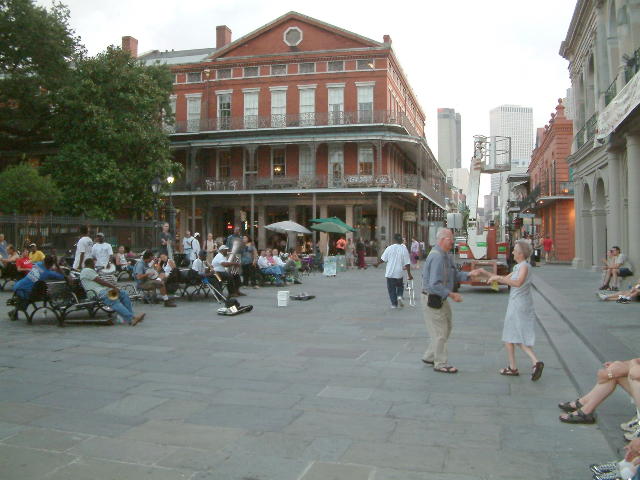Couple dancing in Jackson Square