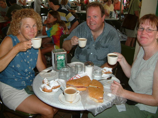 Breakfast at Cafe Du Monde
