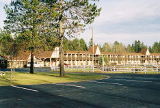 Castlewood Inn and Suites