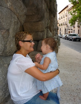 Ana and Ani at the Aqueduct of Segovia Ana and Ani at the Aqueduct of Segovia