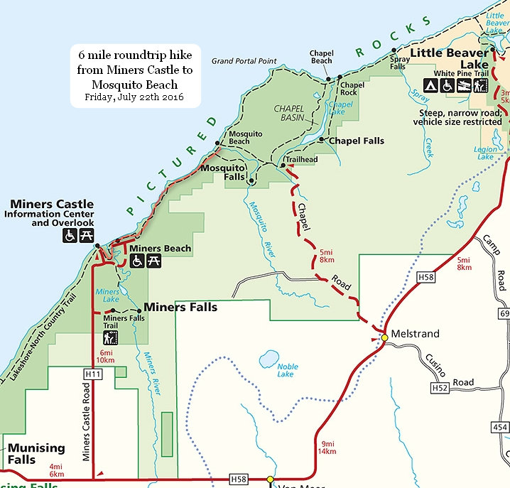 Miners Castle to Moquito River Hike