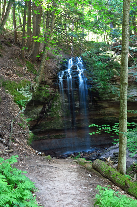 Photo by Mike Breiding - Click for larger image