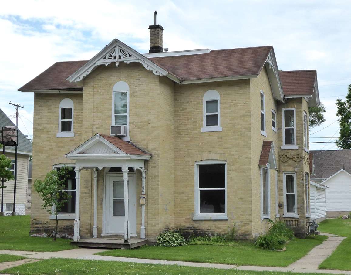 Poking Around in Portage Wisconsin: August 2019