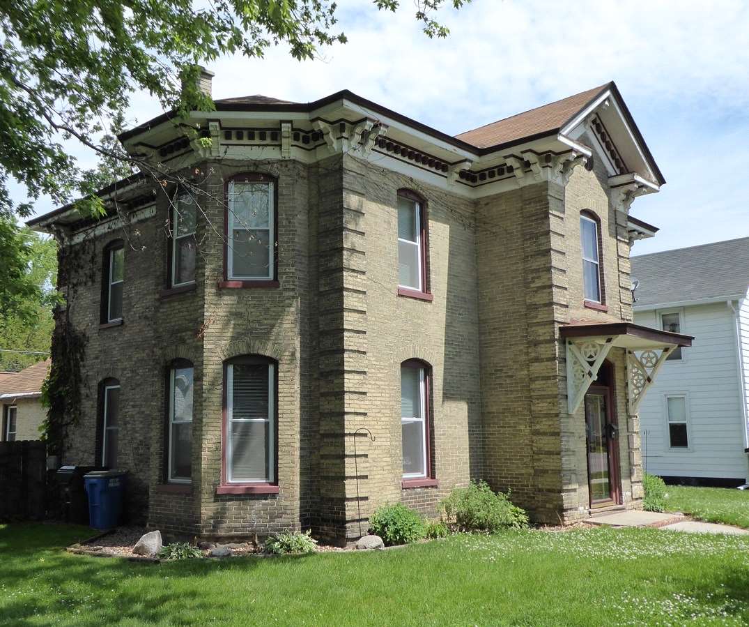 Poking Around in Portage Wisconsin: August 2019