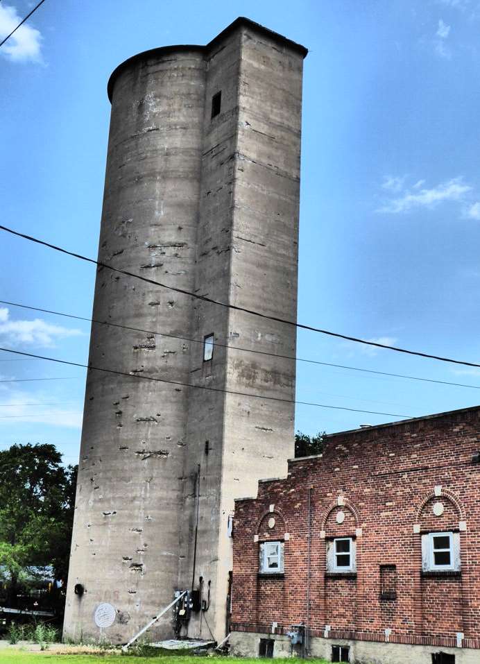 Poking Around in Portage Wisconsin: August 2019